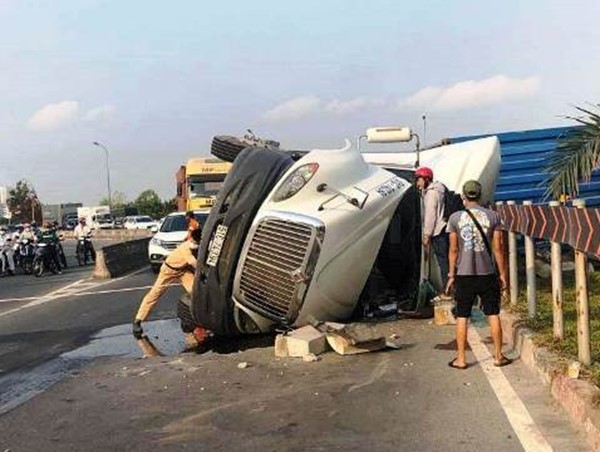 Hơn 2.000 người tử vong vì tai nạn giao thông trong 4 tháng đầu năm 2020