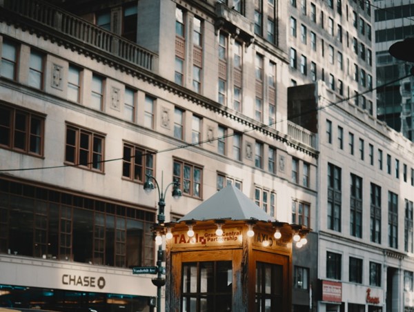 [Phóng viên báo Kinh tế & Đô thị viết từ tâm dịch Covid-19 tại Mỹ] Bài 6: Lao động Việt chật vật sinh tồn tại New York