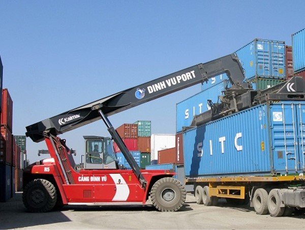 Dịch vụ logistics - “mỏ vàng” chờ khai thác