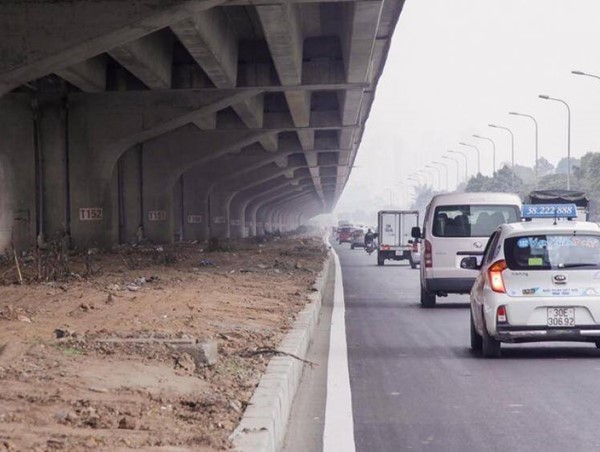 Sửa chữa xô lệch gối cầu Vành đai 3 trên cao trước mùa mưa bão năm nay