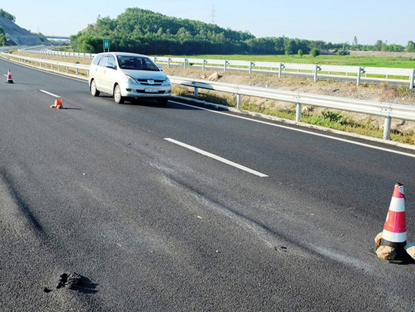 Bắt tạm giam Phó Tổng giám đốc Tổng Công ty đầu tư phát triển đường cao tốc Việt Nam