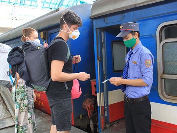 Tàu du lịch Hà Nội - Lào Cai ấn định ngày trở lại