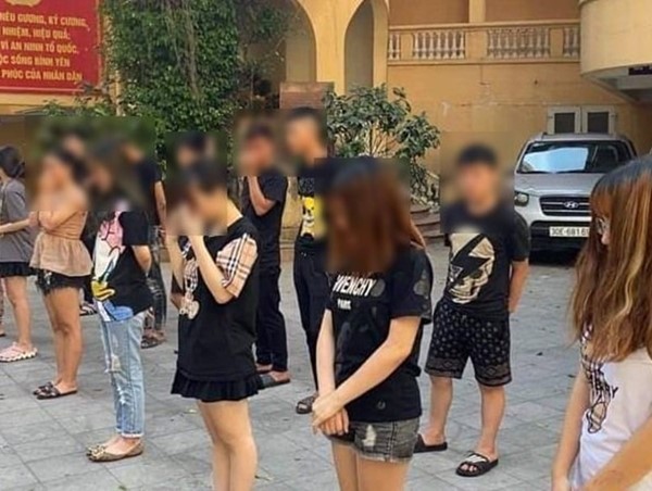 Đua xe, đâm trọng thương người dân ở hồ Hoàn Kiếm, 14 “quái xế” bị tạm giữ