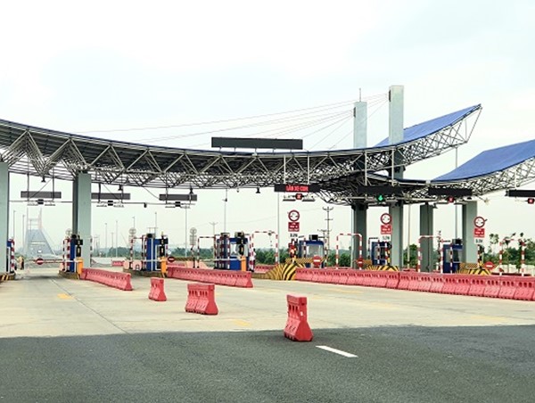Thu phí cầu Bạch Đằng sụt giảm nghiêm trọng