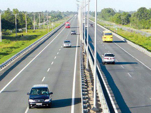 Thủ tướng phê duyệt chủ trương đầu tư đường cao tốc Mỹ Thuận - Cần Thơ