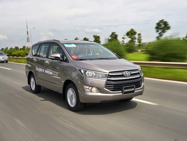 Giá xe ôtô hôm nay 20/6: Toyota Innova ưu đãi 40 triệu đồng