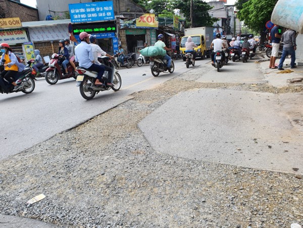 Hà Nội: Tiến độ thi công hạ ngầm đường dây điện, viễn thông không đảm bảo kế hoạch