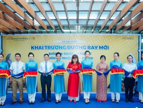 Vietnam Airlines khai trương 2 đường bay mới từ Buôn Ma Thuột