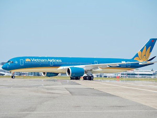 Hơn 300 công dân Việt Nam từ Singapore được đưa về nước an toàn