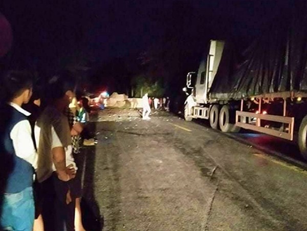 Nhảy khỏi xe khi gặp tai nạn, nam tài xế tử vong