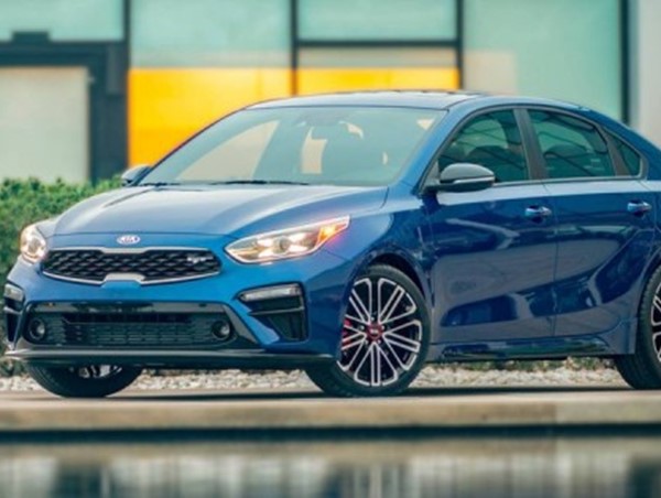 Giá xe ôtô hôm nay 4/7: Kia Cerato dao động từ 559-675 triệu đồng