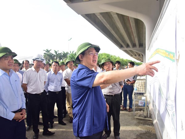 Bí thư Thành ủy Hà Nội Vương Đình Huệ chỉ đạo đẩy nhanh tiến độ các dự án giao thông trọng điểm