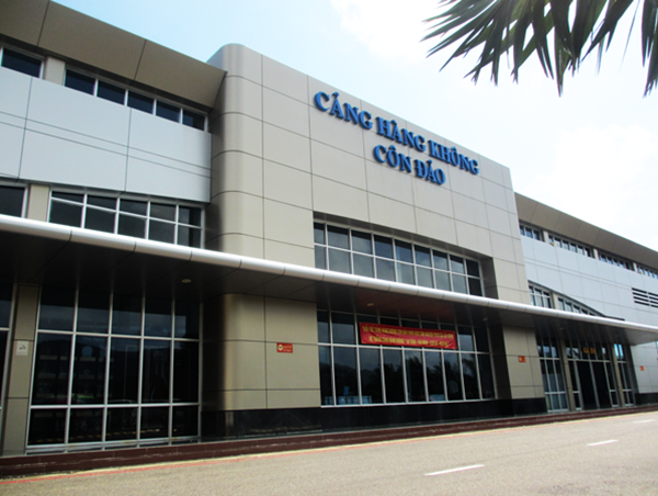 Nâng công suất sân bay Côn Đảo nhờ lắp đặt hệ thống đèn đêm 