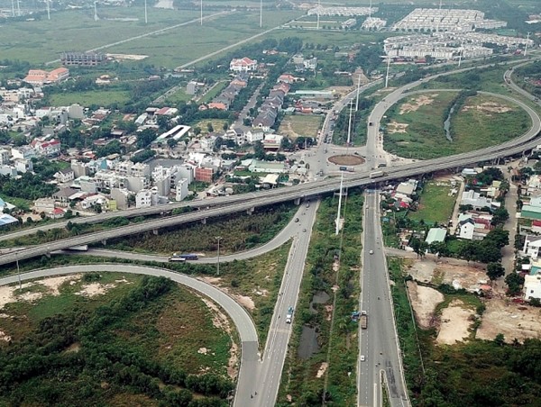 Triển khai Nghị quyết về chuyển đổi phương thức đầu tư 3 dự án giao thông