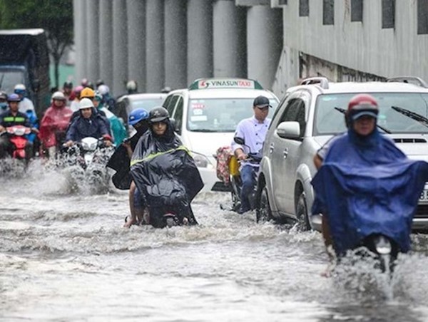 TP Hồ Chí Minh ràng buộc trách nhiệm nhà đầu tư nếu chậm sửa đường Nguyễn Hữu Cảnh