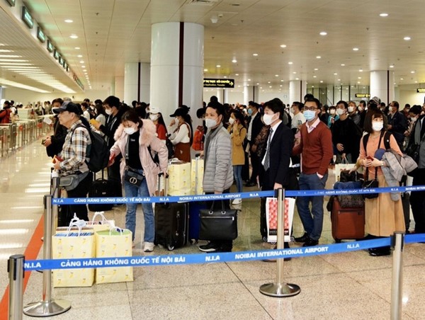 Cách ly ngay các trường hợp nhập cảnh vào Việt Nam