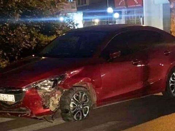 Tin tức tai nạn giao thông mới nhất hôm nay 8/7: Xế hộp húc bay 7 xe máy dừng chờ đèn đỏ