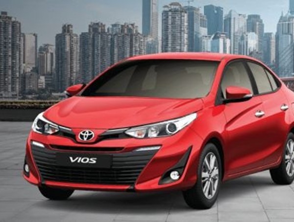 Giảm phí trước bạ, top xe bán chạy nhất có giá bao nhiêu?