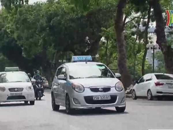 Ô tô kinh doanh phải chuyển sang biển số màu vàng để đảm bảo công bằng