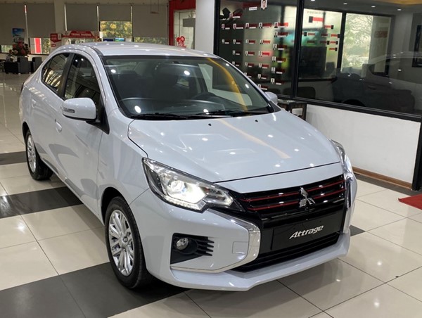 Giá xe ôtô hôm nay 13/7: Mitsubishi Attrage tặng gói bảo hiểm vật chất