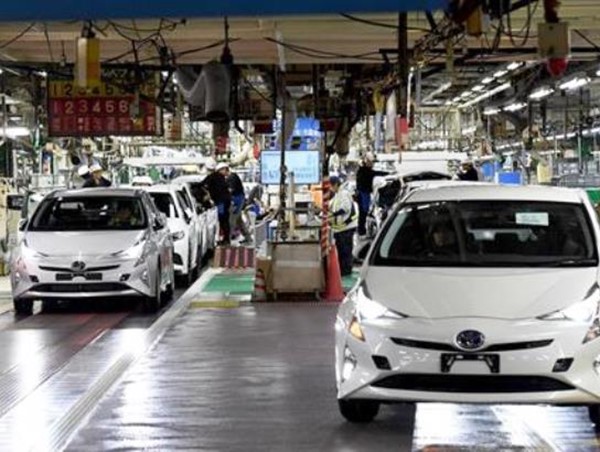 Khi nào áp dụng quy chuẩn khí thải ô tô mức cao nhất?