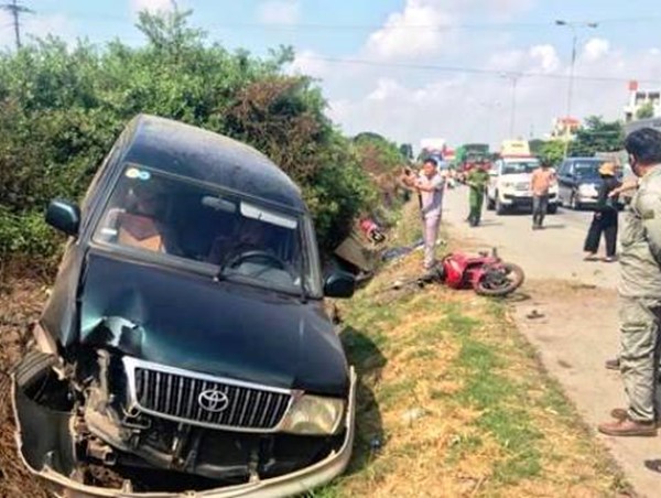 Tai nạn giao thông mới nhất hôm nay 14/7: Xe máy va chạm xe tải, một người tử vong