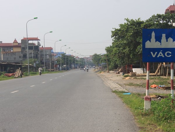 Cử tri Thanh Oai kiến nghị đầu tư xây dựng các tuyến đường giao thông huyết mạch