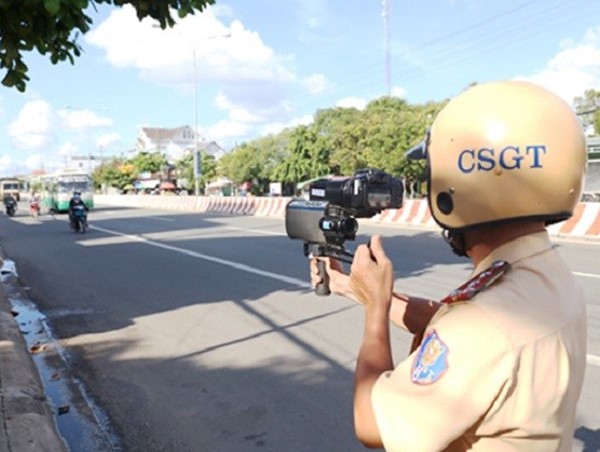 [Infographic] Cảnh sát giao thông cấp huyện được ra đường quốc lộ xử phạt vi phạm giao thông