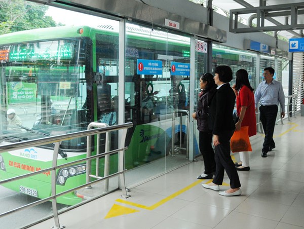 Hà Nội ưu tiên phát triển hệ thống vận tải hành khách công cộng