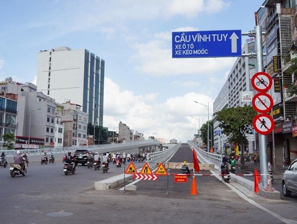 Đường Vành đai 2, đoạn từ cầu Vĩnh Tuy đến Ngã Tư Sở sẵn sàng thông xe