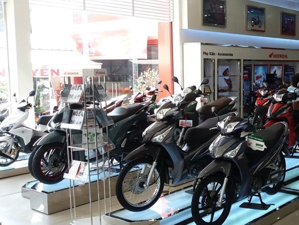 Xe máy giảm giá bán vì ế 