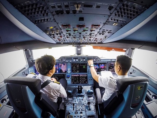 Vụ “nhân bản” hàng trăm phiếu siêu âm tim phi công và tiếp viên: Cần nghiêm trị