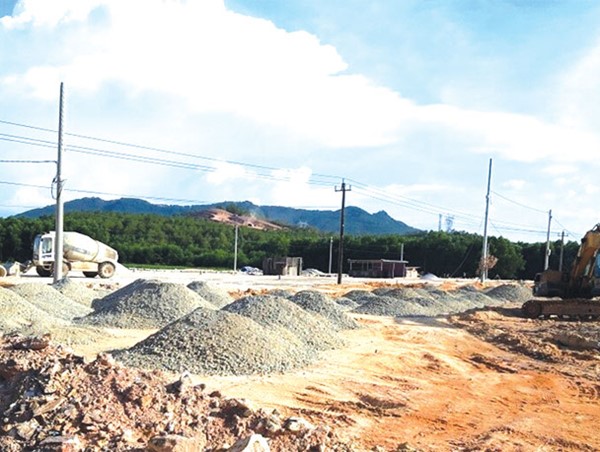 Giải phóng mặt bằng cao tốc Bắc – Nam: Vẫn còn tình trạng xôi đỗ