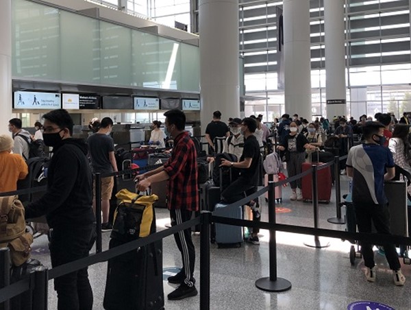 Đưa hơn 280 công dân Việt Nam từ Hoa Kỳ về nước