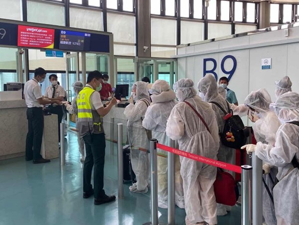 Đưa 230 công dân Việt Nam tại Đài Loan (Trung Quốc) về nước