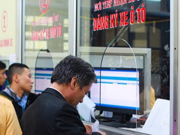 Triển khai đăng ký xe, nộp thuế trước bạ trực tuyến từ 15/8