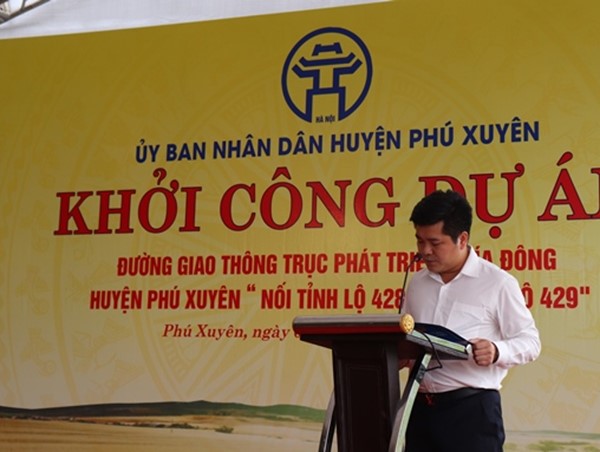 Khởi công dự án đường trục phát triển phía Đông huyện Phú Xuyên