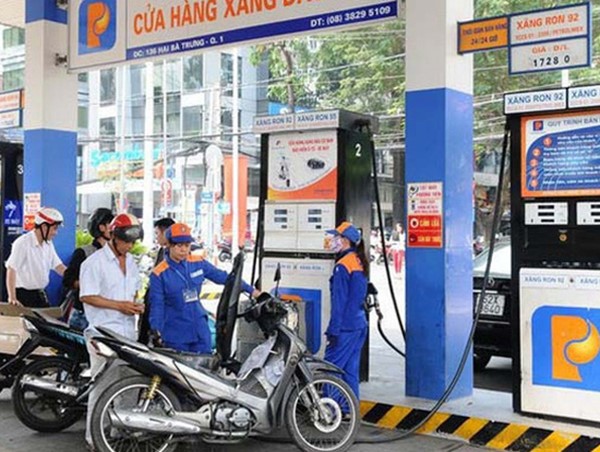 Hôm nay (12/8), giá xăng dầu tăng hay giảm?