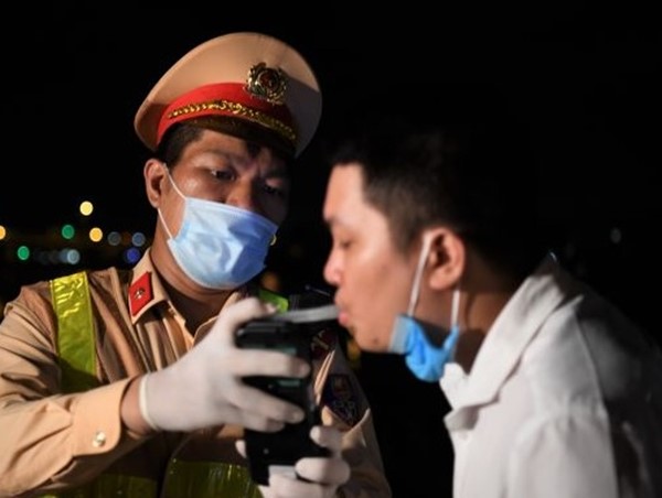 Hơn 3.300 lái xe vi phạm nồng độ cồn trong 10 ngày tập trung kiểm soát