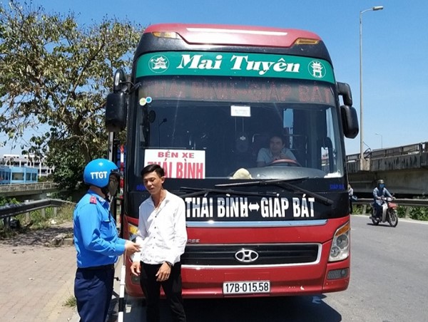 Xử phạt hơn 3.600 vi phạm trong hoạt động vận tải hành khách