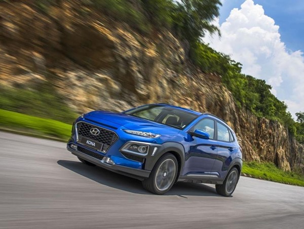 Giá xe ô tô hôm nay 16/8: Hyundai Kona dao động từ 636 - 750 triệu đồng