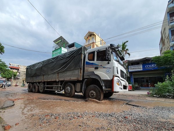 Cải tạo mặt đường qua phố Keo: Nhà thầu UDIC cam kết chậm nhất 20/9 sẽ hoàn thành 