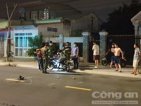 Va chạm giữa 2 xe máy khiến 3 người thương vong