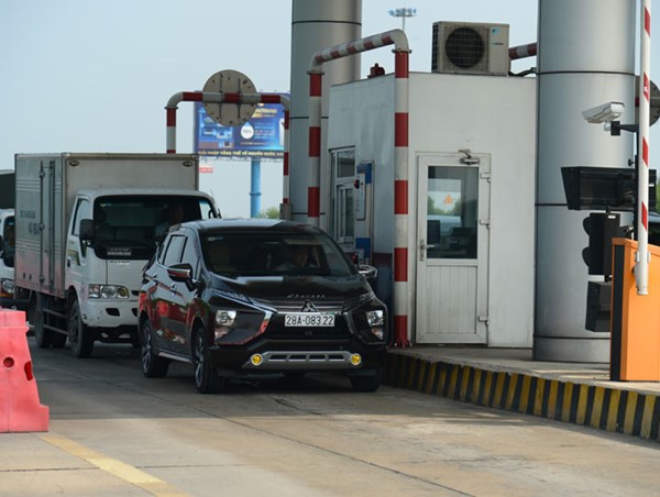 Triển khai dự án thu phí không dừng: Phát sinh nhiều điểm nghẽn mới