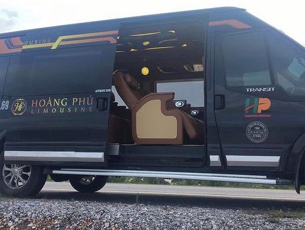 Hà Nội thu hồi phù hiệu vô thời hạn hàng loạt xe hợp đồng