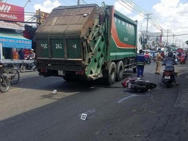 Tai nạn giao thông mới nhất hôm nay 27/8: Tông vào đuôi xe tải người đàn ông tử vong tại chỗ