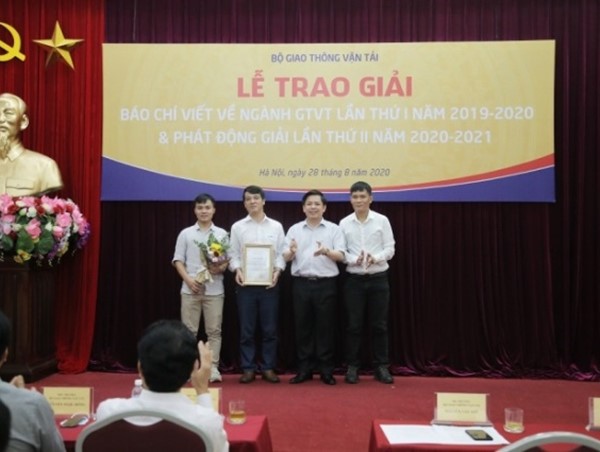 Báo chí phải là “quân sư” cho ngành giao thông vận tải trong tương lai