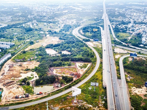 Bảo đảm minh bạch, chất lượng 3 dự án giao thông tuyến Bắc - Nam phía Đông