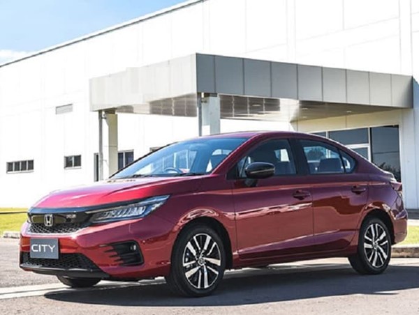 Giá xe ô tô hôm nay 2/9: Honda City giảm nhẹ
