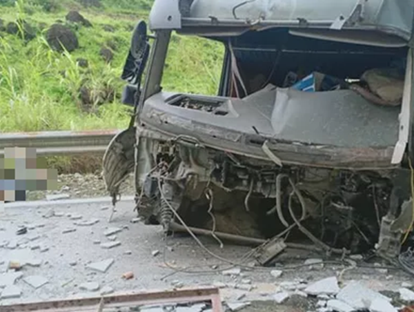 Tai nạn giao thông mới nhất hôm nay 11/9: Phóng xe tốc độ cao, nam thanh niên tử vong tại chỗ